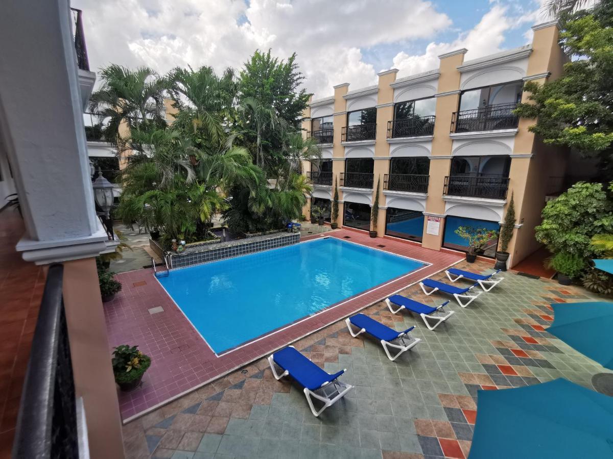 מרידה Hotel Doralba Inn מראה חיצוני תמונה