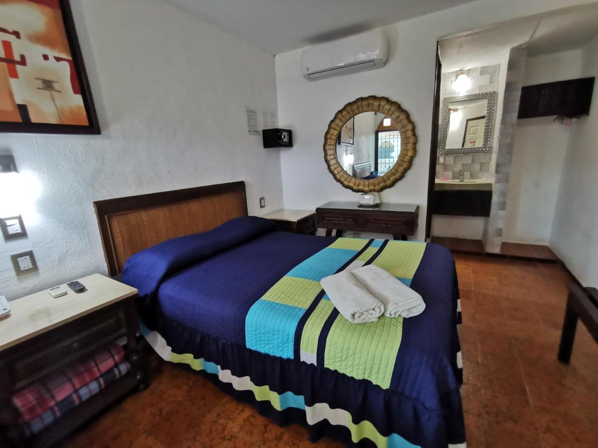 מרידה Hotel Doralba Inn מראה חיצוני תמונה
