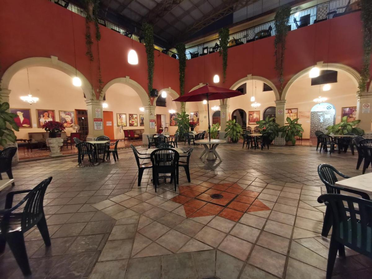 מרידה Hotel Doralba Inn מראה חיצוני תמונה