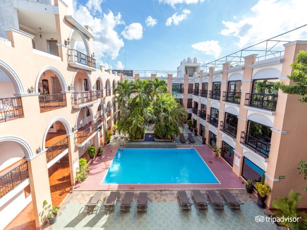 מרידה Hotel Doralba Inn מראה חיצוני תמונה